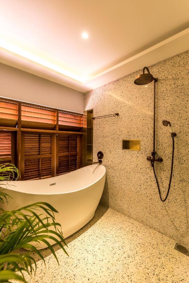 Hotel Tien Terrace George Town Exterior foto